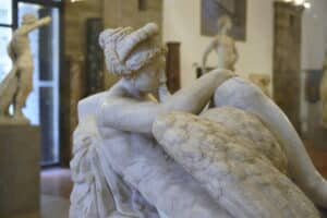 florence-bargello-mythos-enfants-famille-ludique