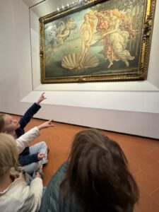 florence-offices-botticelli-venus-ludique-enfants