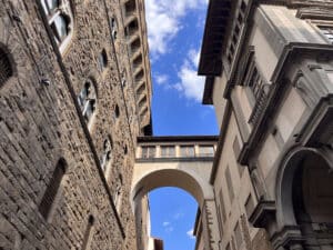 florence-couloir-vasari-palazzo-vecchio-offices.HEIC