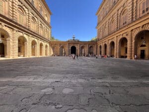 florence-pitti-cour-marie-médicis-boboli-granducs5.HEIC